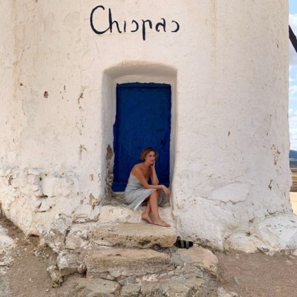 Meet your Posher, Catherine - Picture 1 of 1